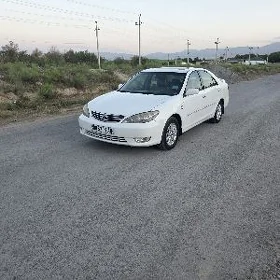 Toyota Camry 2005