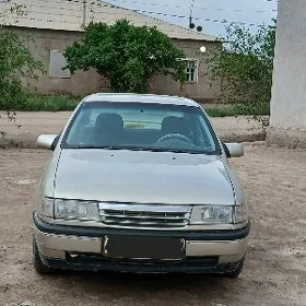 Opel Vectra 1992