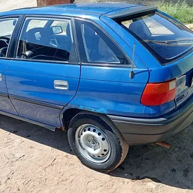 Opel Astra 1993