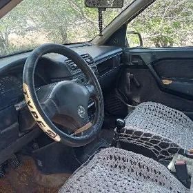 Opel Vectra 1992