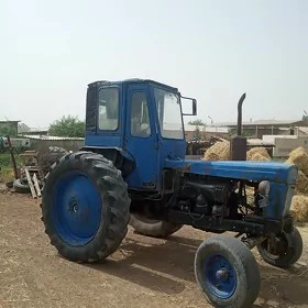 MTZ T-28 1990