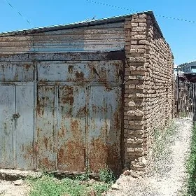 garaź