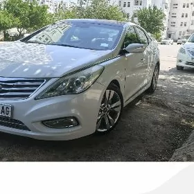 Hyundai Azera 2011