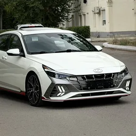 Hyundai Elantra 2021