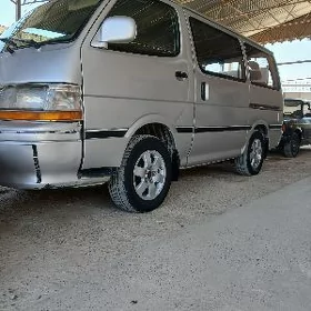 Toyota Hiace 1992