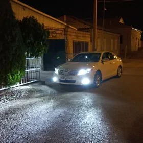Toyota Camry 2010
