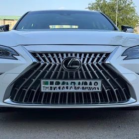 Lexus ES 350 2023