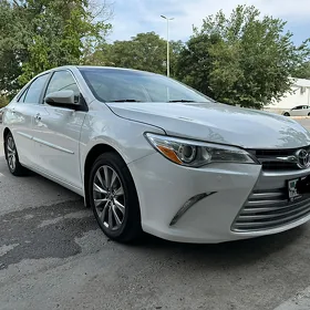 Toyota Camry 2016