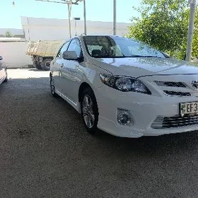 Toyota Corolla 2012