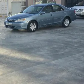Toyota Camry 2004