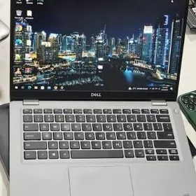 Noutbuk DELL i7"10-GEN