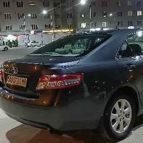 Toyota Camry 2010