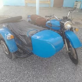 Ural 5557 1990
