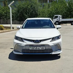 Toyota Camry 2022