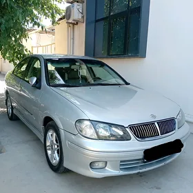 Nissan Sunny 2000