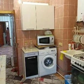 Mir 3 Molodezny 5 etaz 5komnat