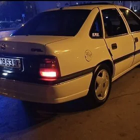 Opel Vectra 1993