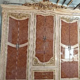 Gigant spalni komplekt