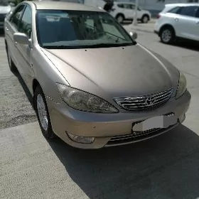 Toyota Camry 2003