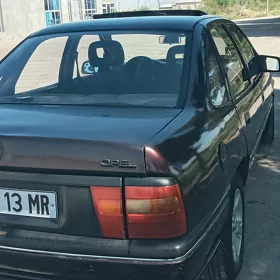 Opel Vectra 1993