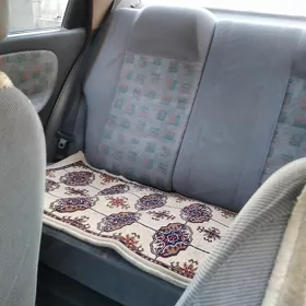 Daewoo Lanos 2001
