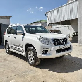 Toyota Land Cruiser Prado 2012
