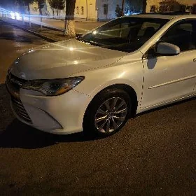 Toyota Camry 2016