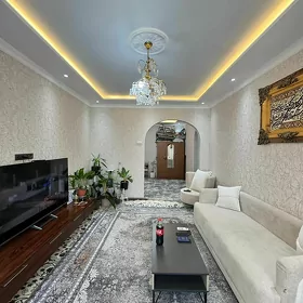 3 ком 82 кв .м. Мир 3