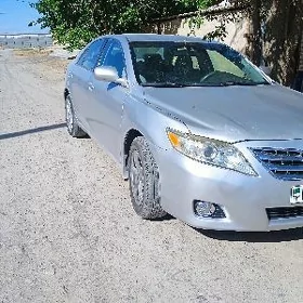 Toyota Camry 2010