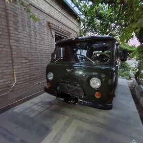 UAZ Profi 1989