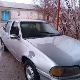 Daewoo Nexia 1996