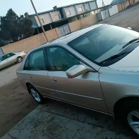 Toyota Avalon 2003