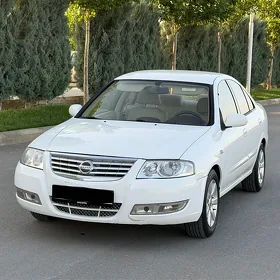 Nissan Sunny 2012