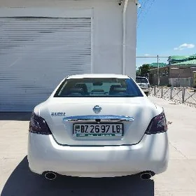 Nissan Maxima 2014