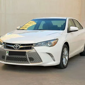 Toyota Camry 2016