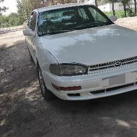 Toyota Camry 1993