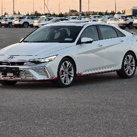 Hyundai Elantra 2025