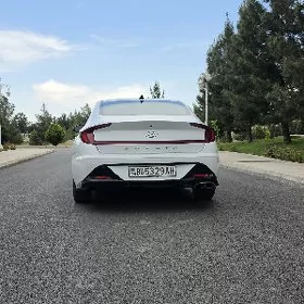 Hyundai Sonata 2020
