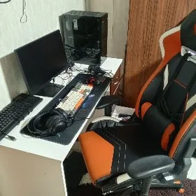Компьютер