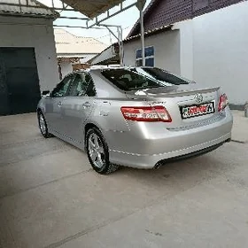 Toyota Camry 2010