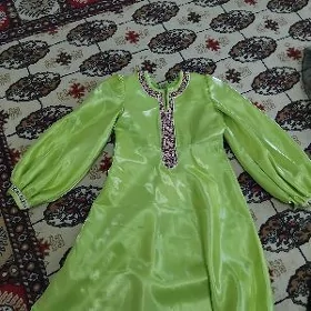 gyz koynekler