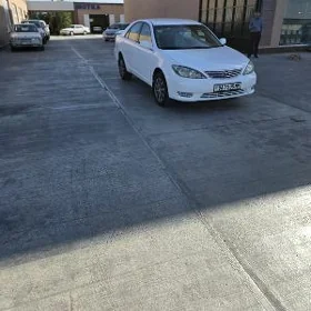 Toyota Camry 2005