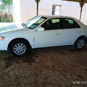 Toyota Camry 1998