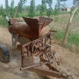 MTZ T-28 2007