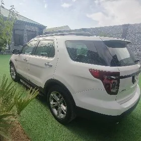 Ford Explorer 2014