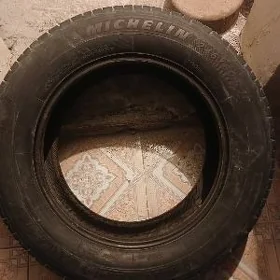 235/65/R18 245/60/18 Bridgesto