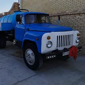 Gaz 53 1990