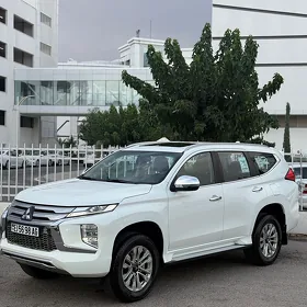Mitsubishi Montero Sport 2024