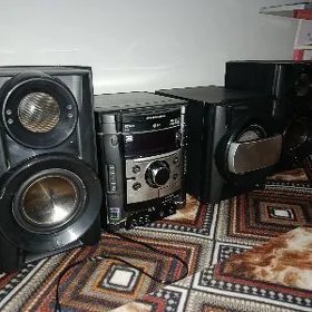 Muzykalny sentr 4300wat