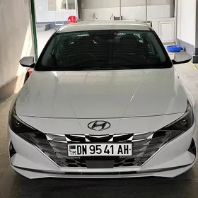 Hyundai Elantra 2021